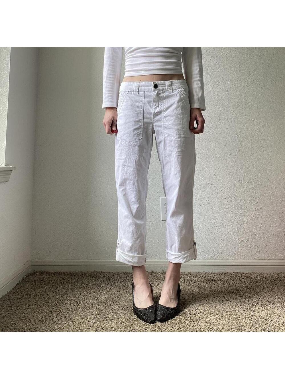 Vintage y2k low rise wide leg cropped white cargo capris